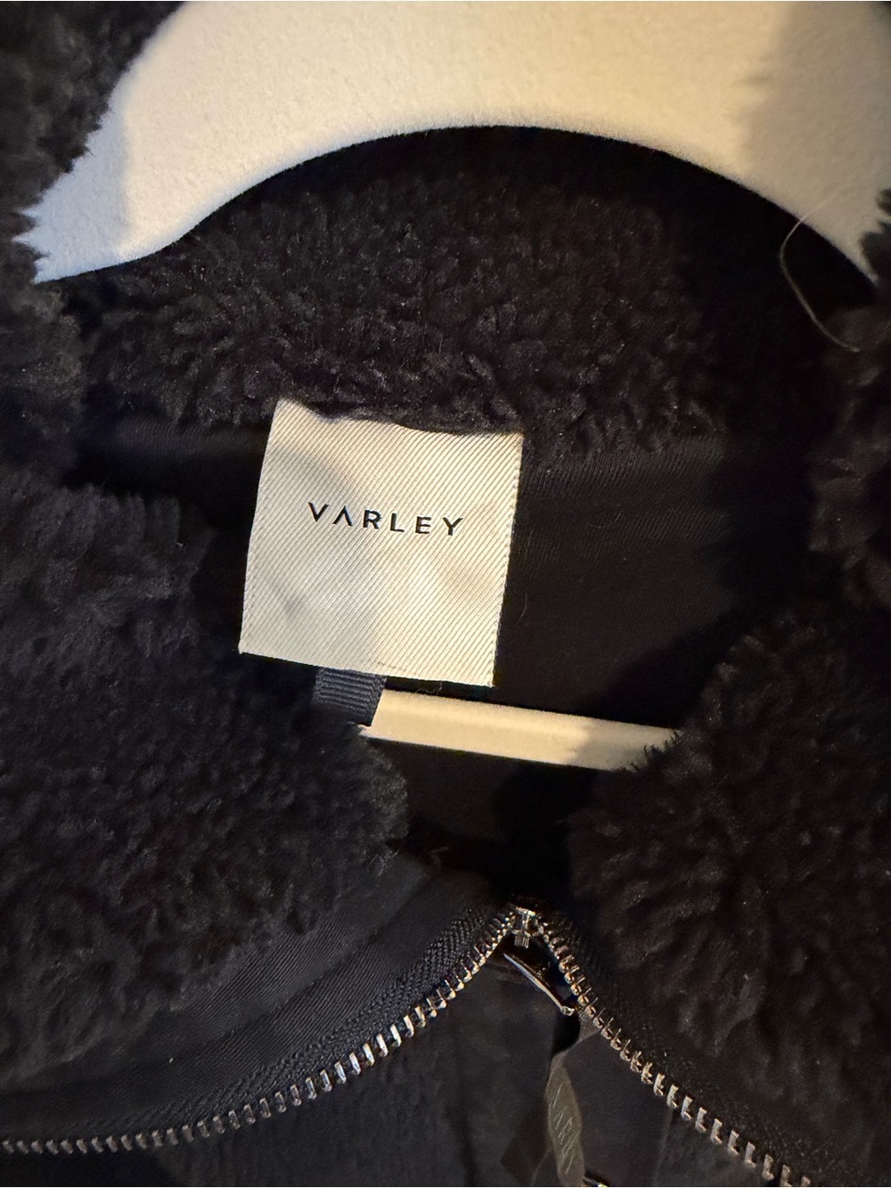 Varley Cozy Black Faux-Sherpa Drawstring Coat - Picture 4 of 5